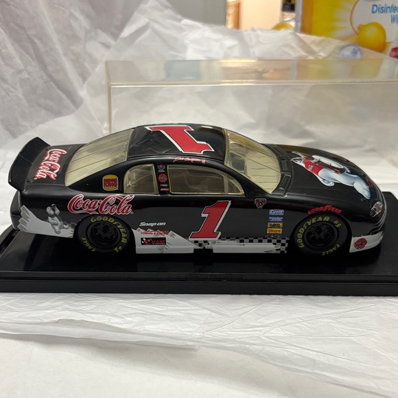 Hasbro Other - 1:24 Diecast 1 Dale Earnhardt Jr x Coca Cola NASCAR stock car